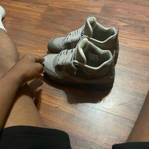 Jordan Beige Sneakers Modern Design Athletic Casual